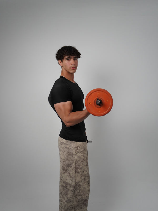 BLACK BASIC SHORT SLEEVE COMPRESSION