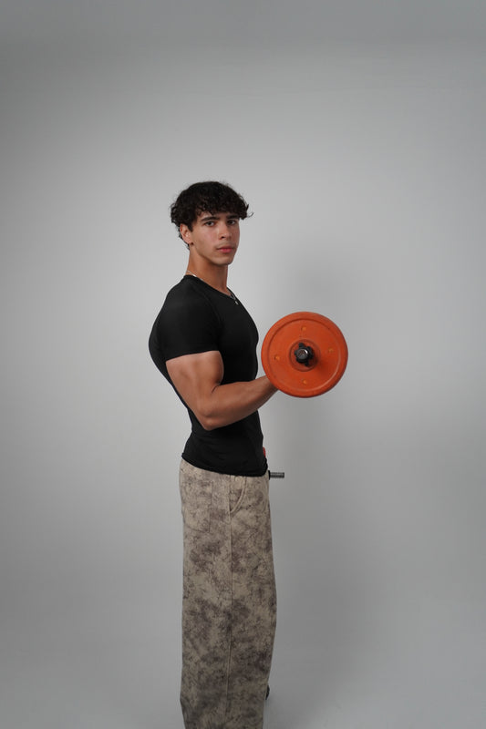BLACK BASIC SHORT SLEEVE COMPRESSION